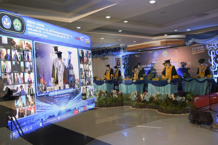Wisudawan akan Menghadapi Sejumlah Tantangan Dampak Pandemi