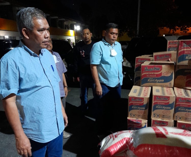 Disdik Riau Salurkan Bantuan Pemprov untuk Korban Banjir di Rohul