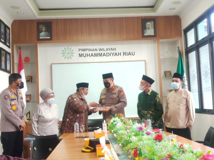 Kunjungi Muhammadiyah Riau, Kapolda Diminta Atasi Masalah Narkoba