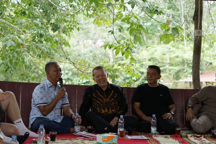 UIR dan Dua Universitas Asal Jerman Lakukan Pengabdian Masyarakat di Kampar