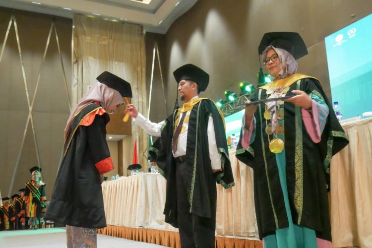 992 Lulusan UMRI Diwisuda, Rektor: Jadilah Duta Muhammadiyah