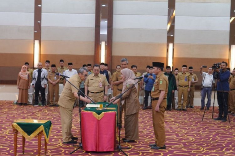 Ini Nama-nama 188 Kepala Sekolah yang Dilantik Gubernur Riau